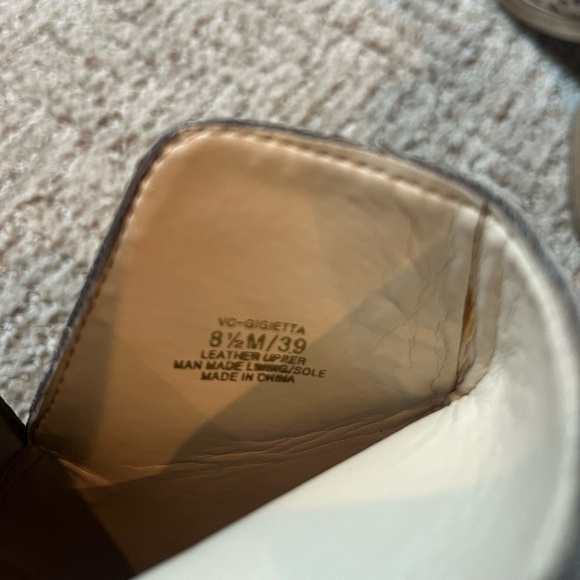 Vince camuto, women’s booties, size 8.5 - Picture 2 of 6